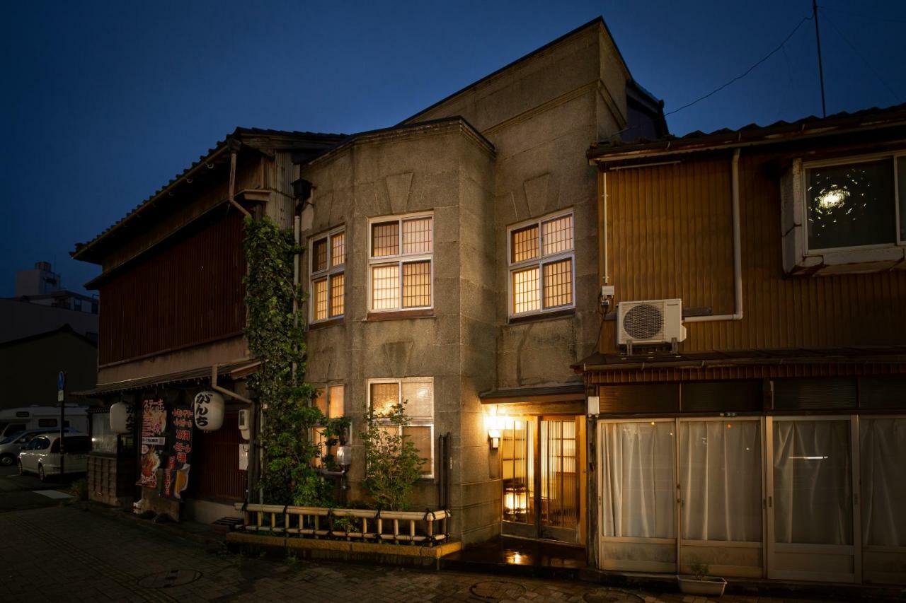 Kanazawa Machiya Kenroku Buitenkant foto